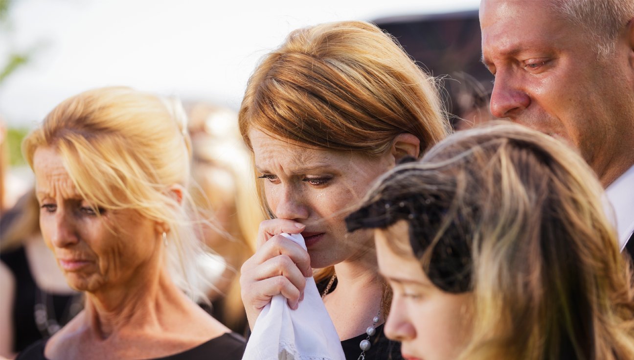 Grieving women - wills in Ontario
